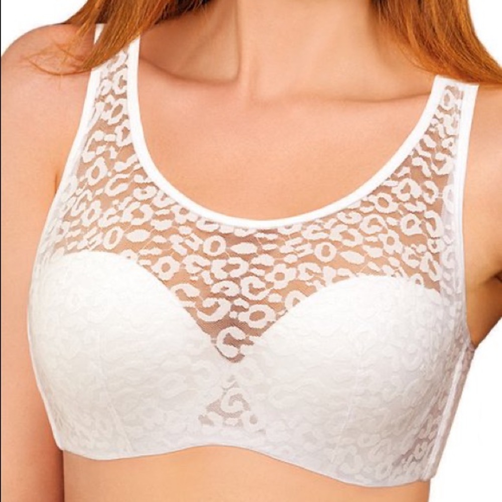 ✨2/$22✨ NWT BODY NATURALS Lace Camisole T-Shirt Bra*